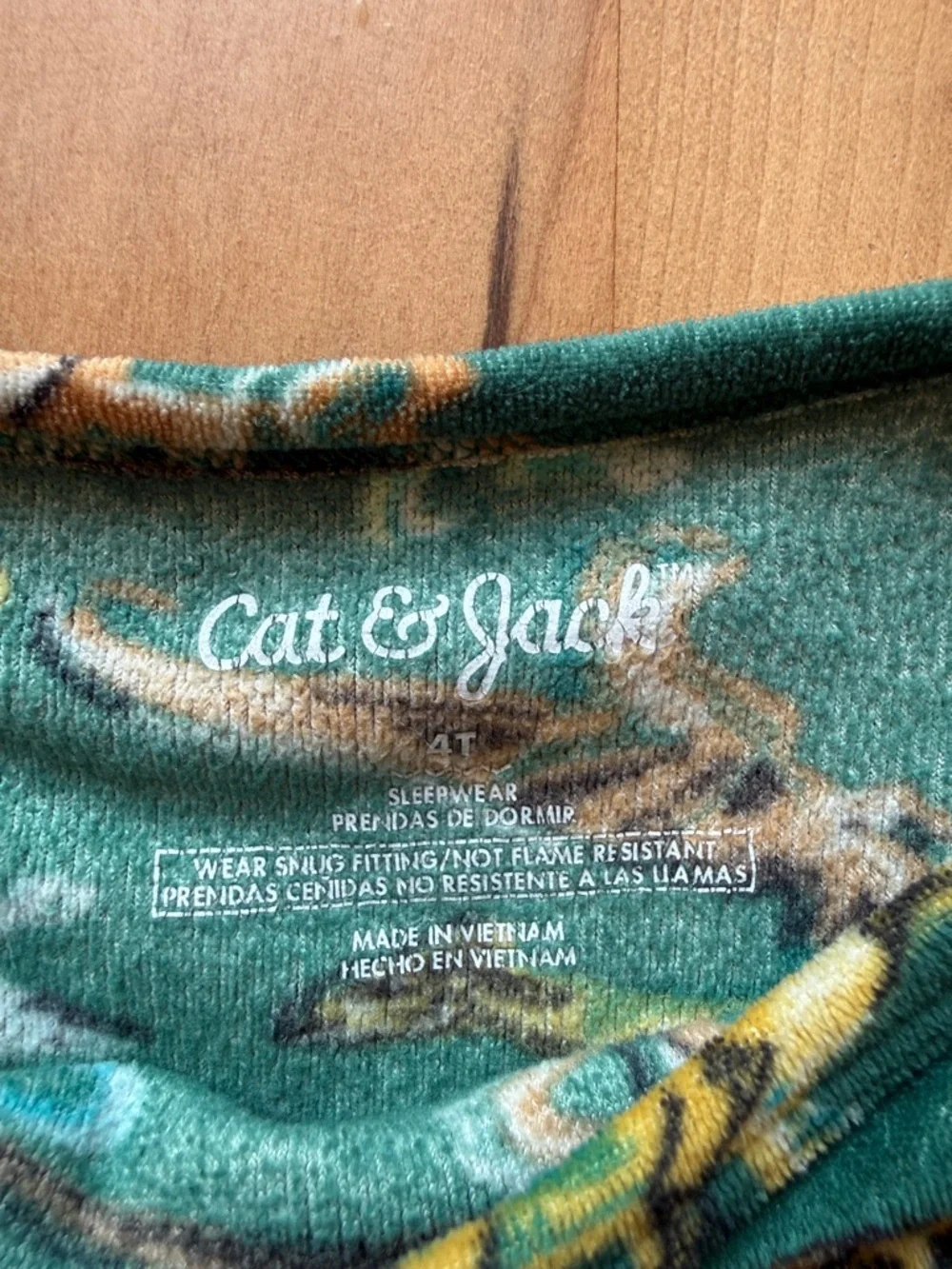 Cat & Jack Green Dinosaur Fleece Pajama Set